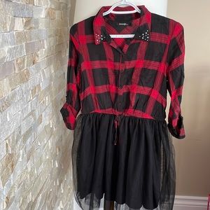Tulle skirt dress with plaid top